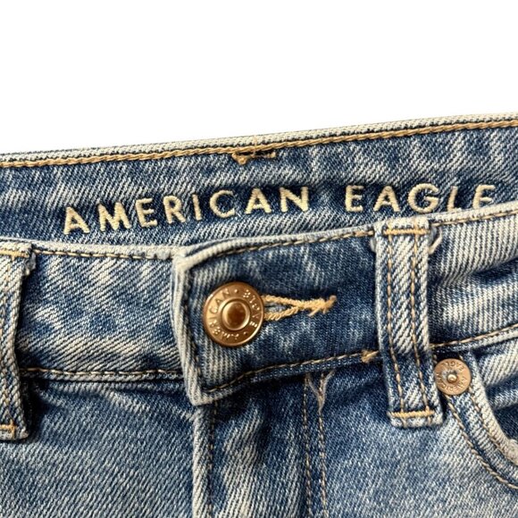 American Eagle Womens Distressed High-Waisted Mom Blue Jeans Size 4 Regular - Picture 3 of 8
